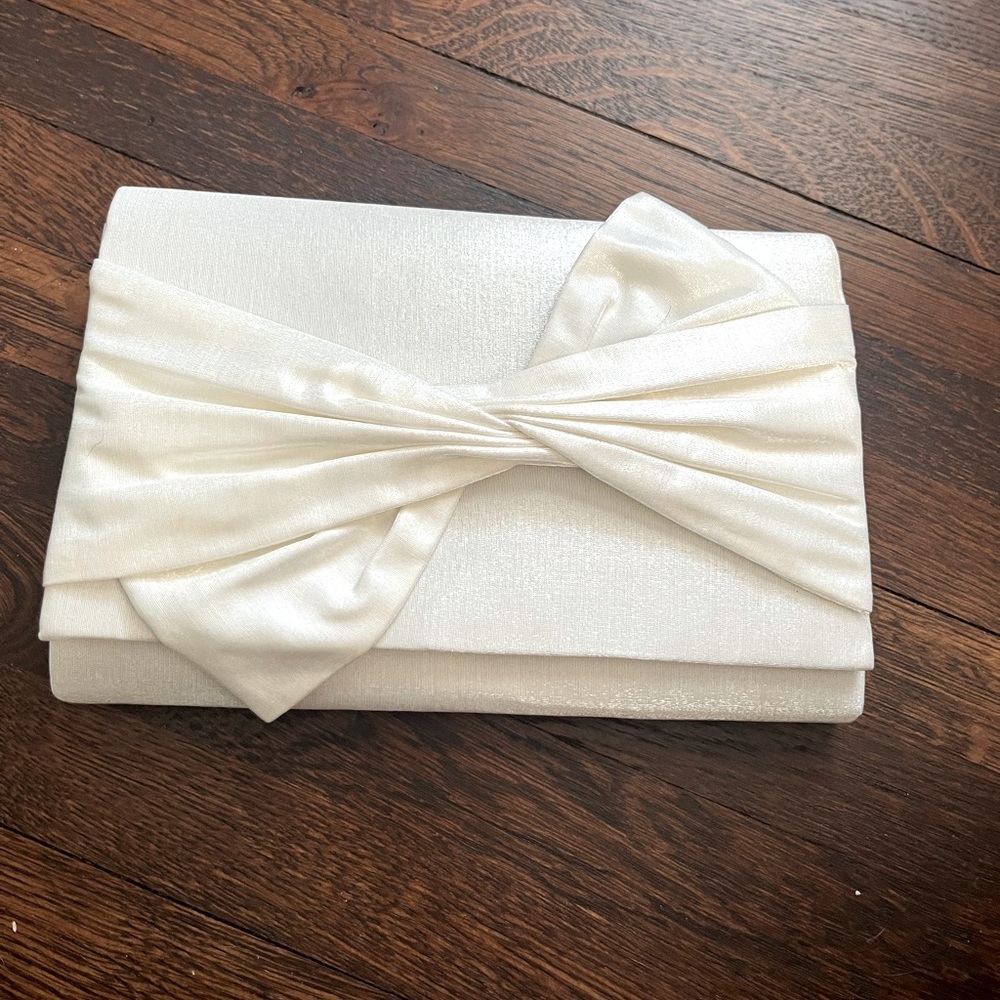 White Clutch